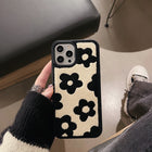 Plush Flowers Are Suitable For Ladies Autumn And Winter Mobile Phone Cases - Plush flowers - detail close-up