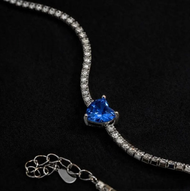 Luxury Customized Heart Shaped Birthday Stone Zircon Bracelet For Women - Silver - detail close-up
