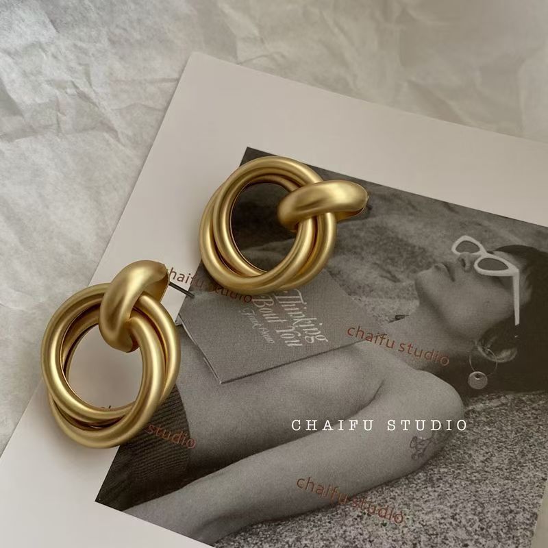 Minimalist Metal Statement Earrings, Trendy Retro Baroque Ear Ornaments - Style 1 - worn styled shot