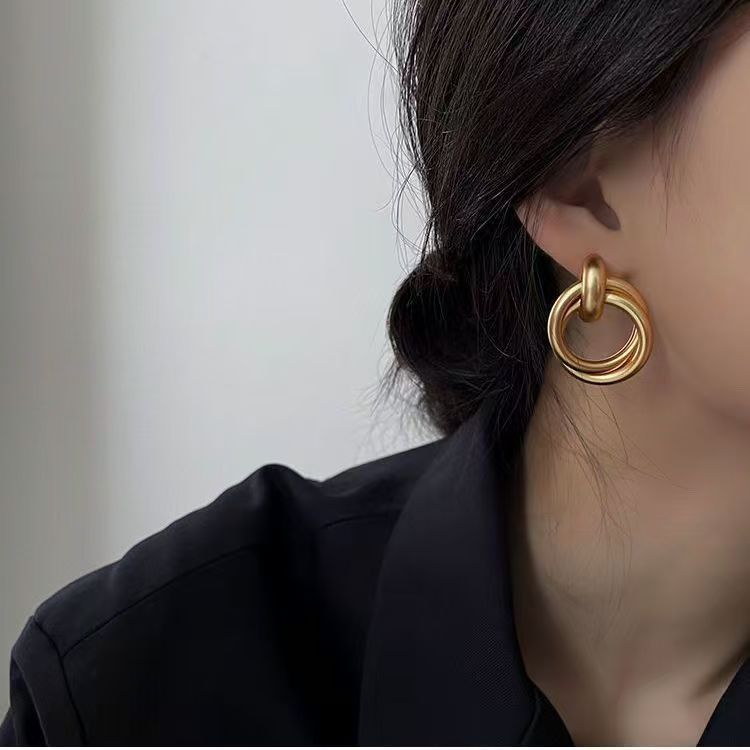 Minimalist Metal Statement Earrings, Trendy Retro Baroque Ear Ornaments - Style 2 - back view